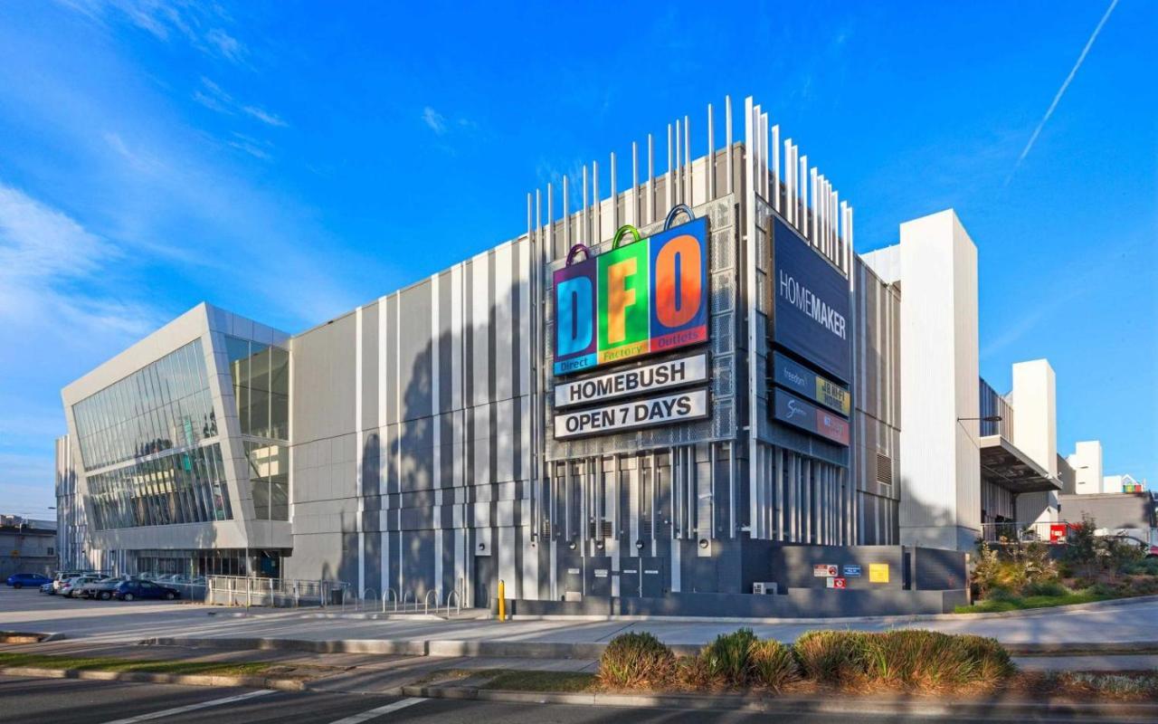 Parkside & City View In Sydney Olympic Park Exterior photo